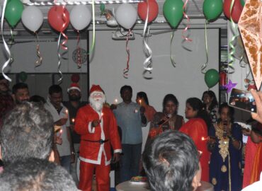 Chistmas pic 2 (1)-min